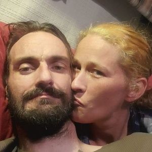 Meet your Posher, Twila